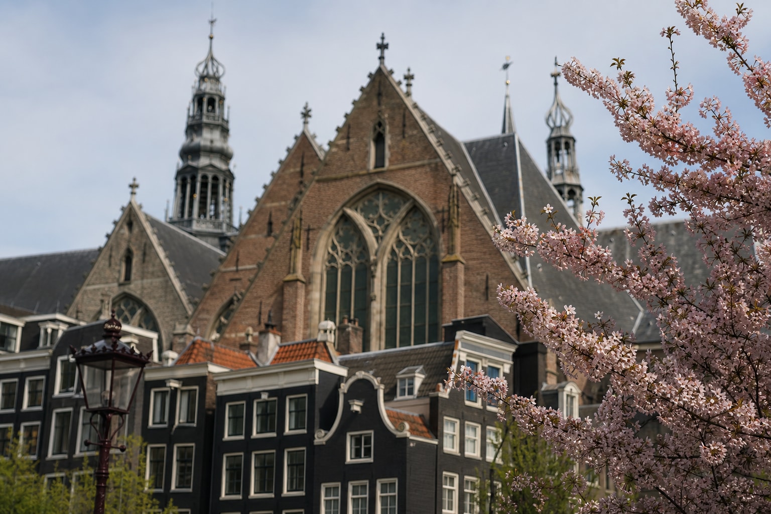Architectural and Artistic Treasures at Oude Kerk