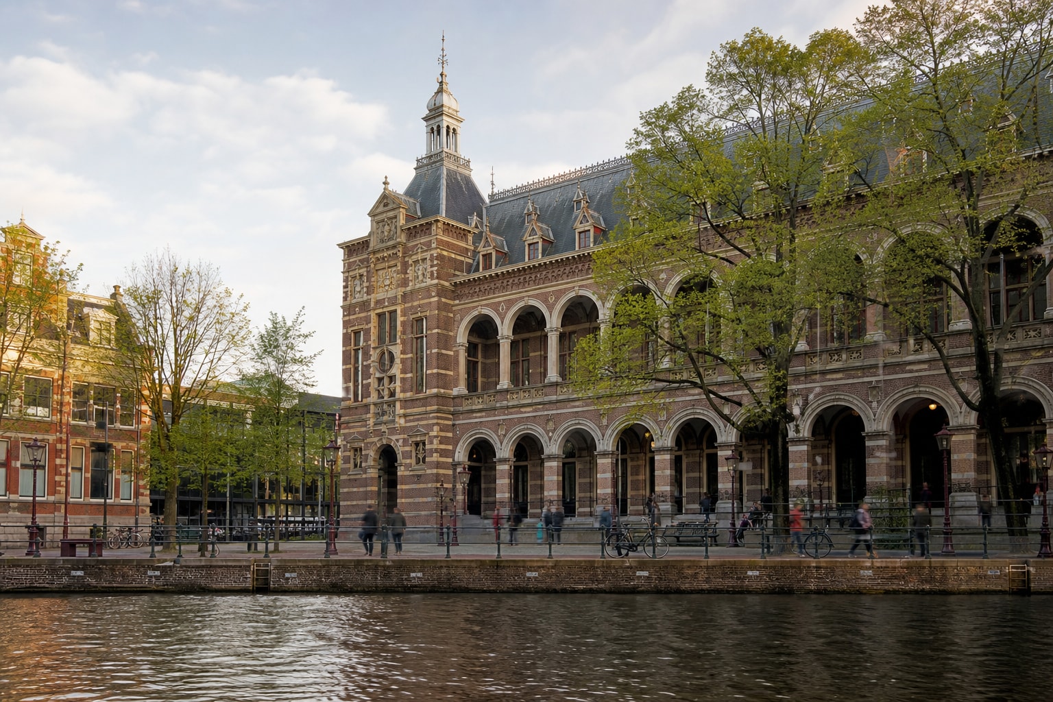 What to See at Wereldmuseum Amsterdam