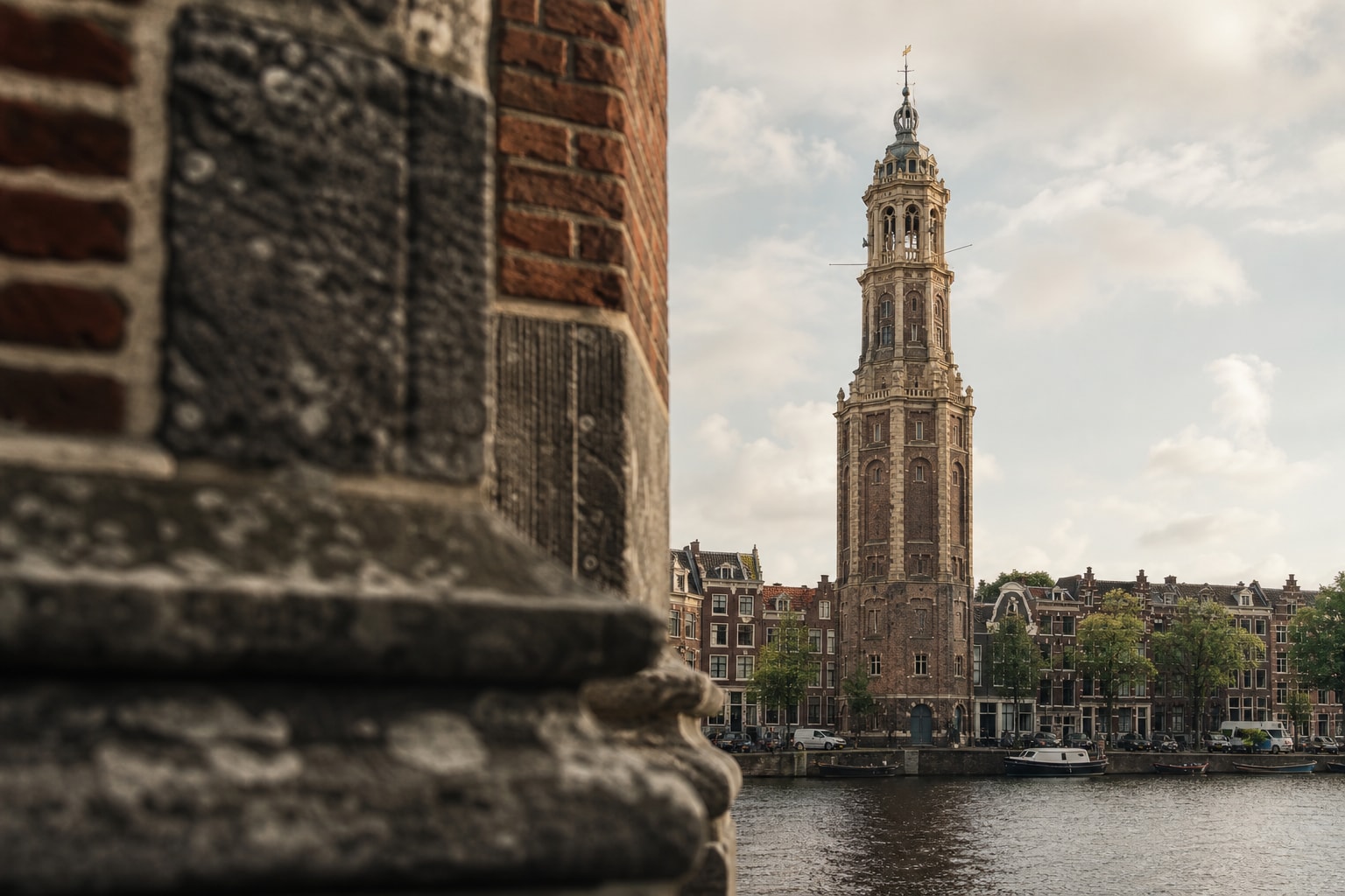 Maritime Markers and Architecture at Weeping Tower